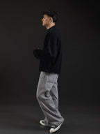 Jean REDENTOR Flare Gris Intermedio, look completo de perfil