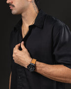 Camisa boxy de lino OTTO negra – detalle
