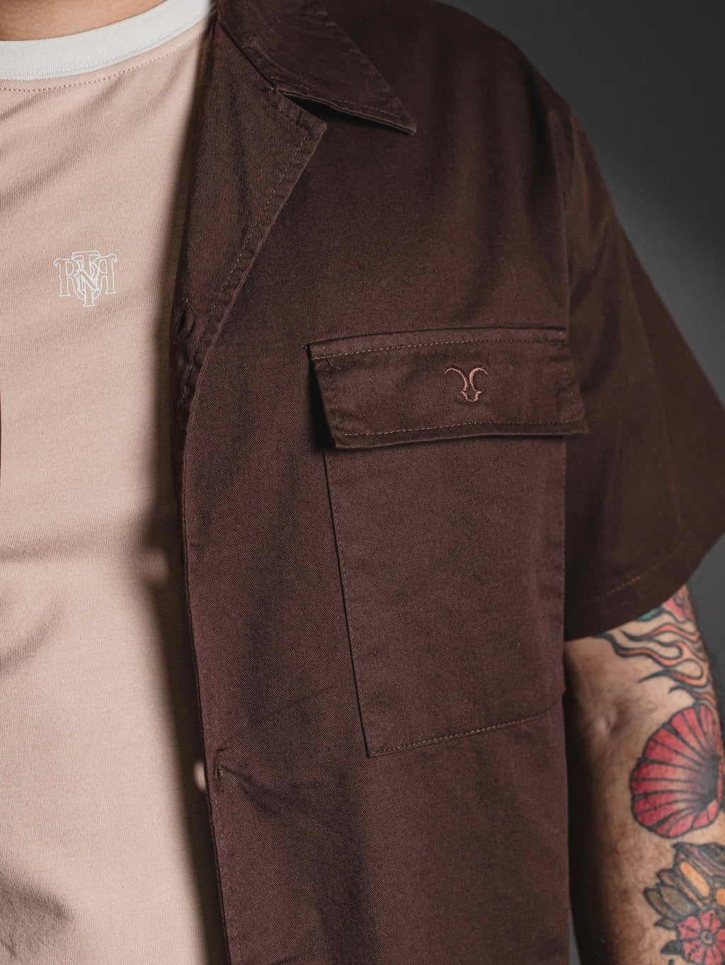 CAMISA RDTR DISRUPTOR MARRON CHOCOLATE