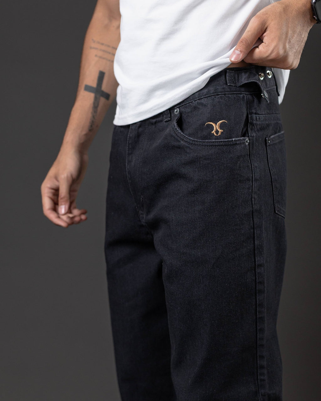 PANTALON WIDE BOOT  OTTO/REDENTOR BLACK ESTATICO.