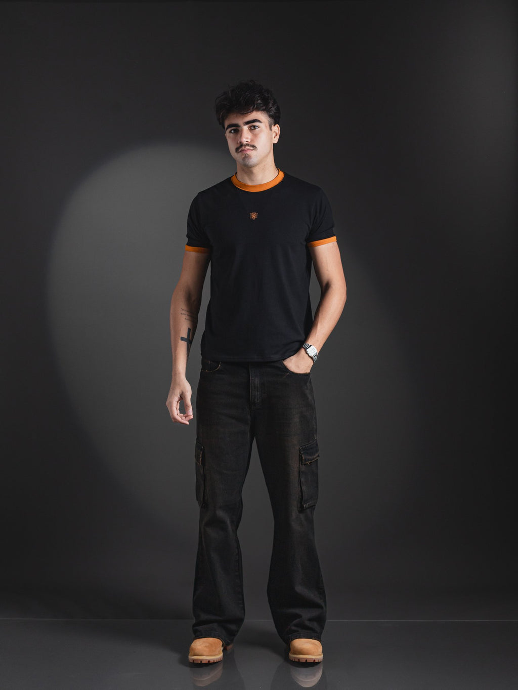 REDENTOR BABY TEE BLACK/ORANGE