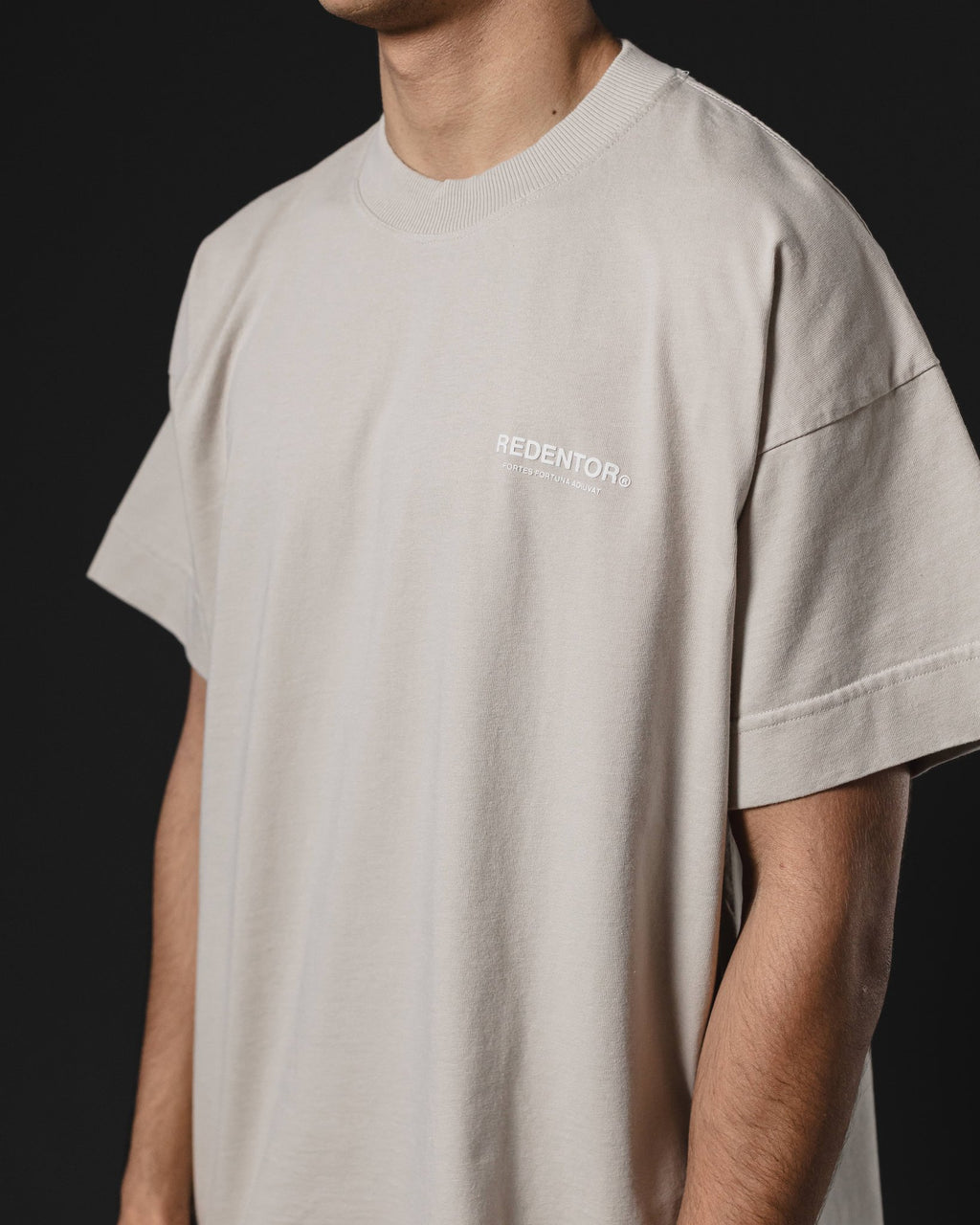 OVERSIZE REDENTOR FORTES STYLE CREMA