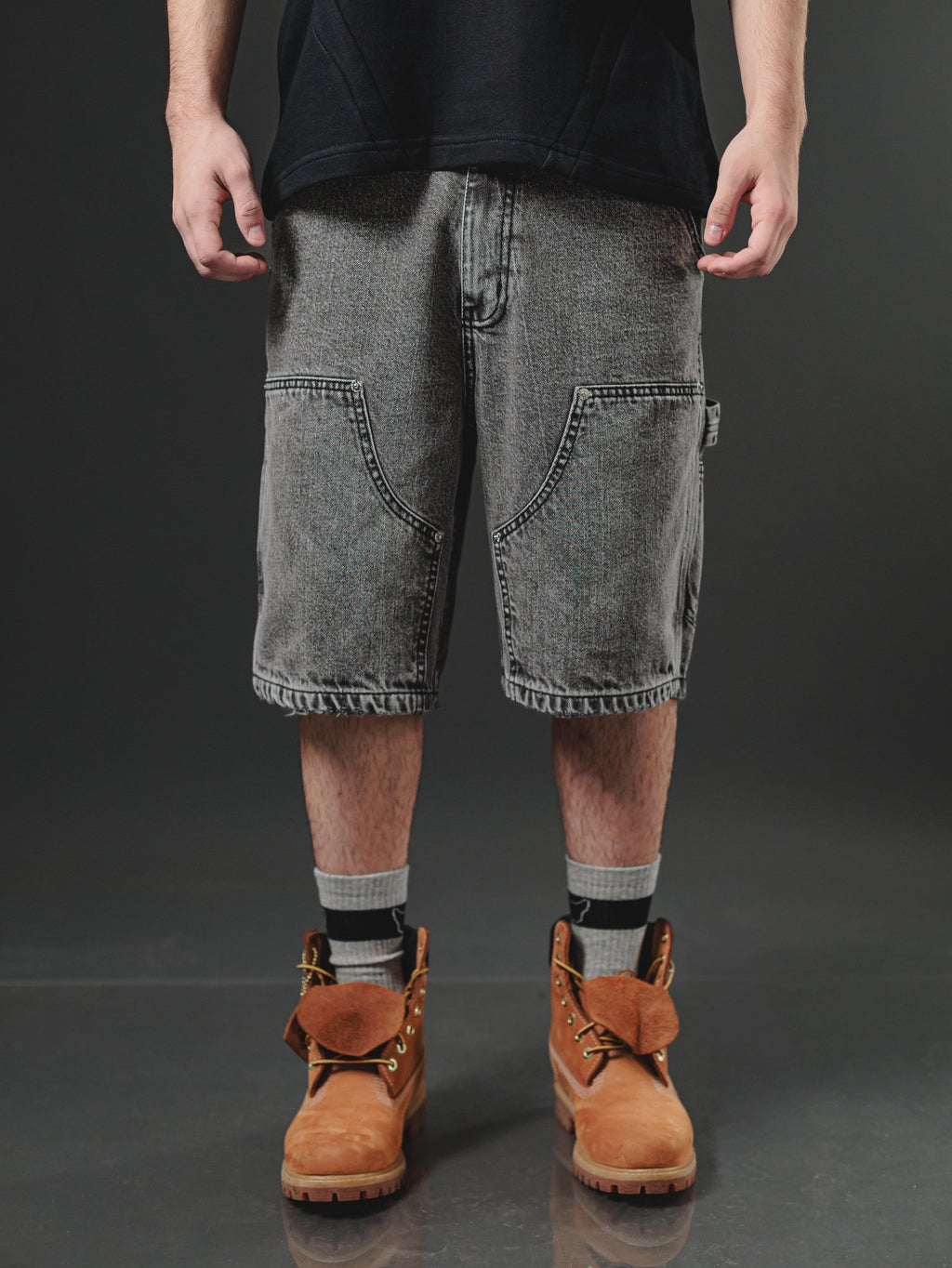 BERMUDA CARPENTER GRIS OSCURO