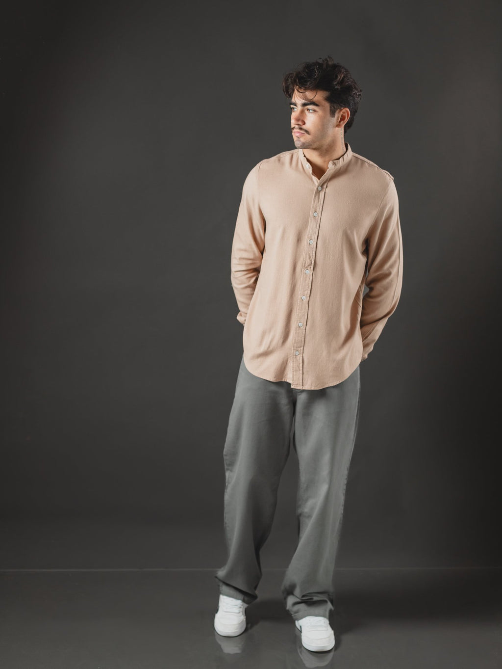 CAMISA DE LINO OTTO BEIGE OSCURO