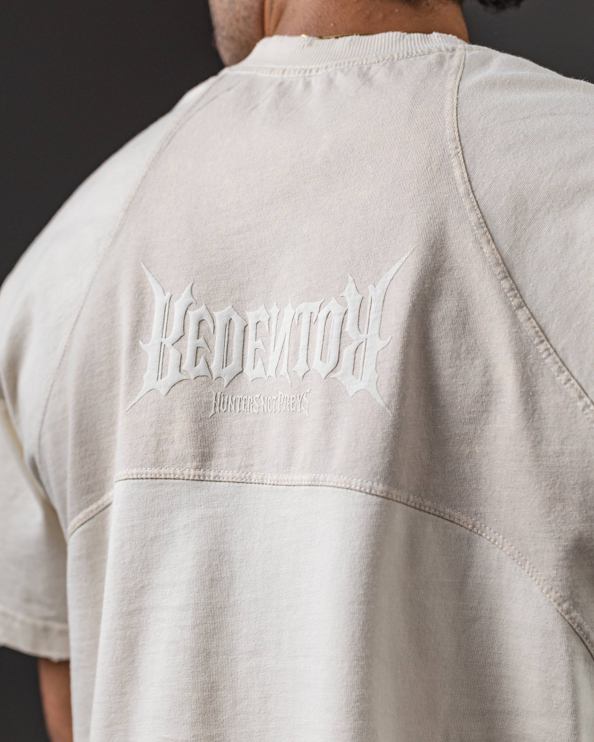 OVERSIZE REDENTOR BEIT DISRUPTOR BEIGE