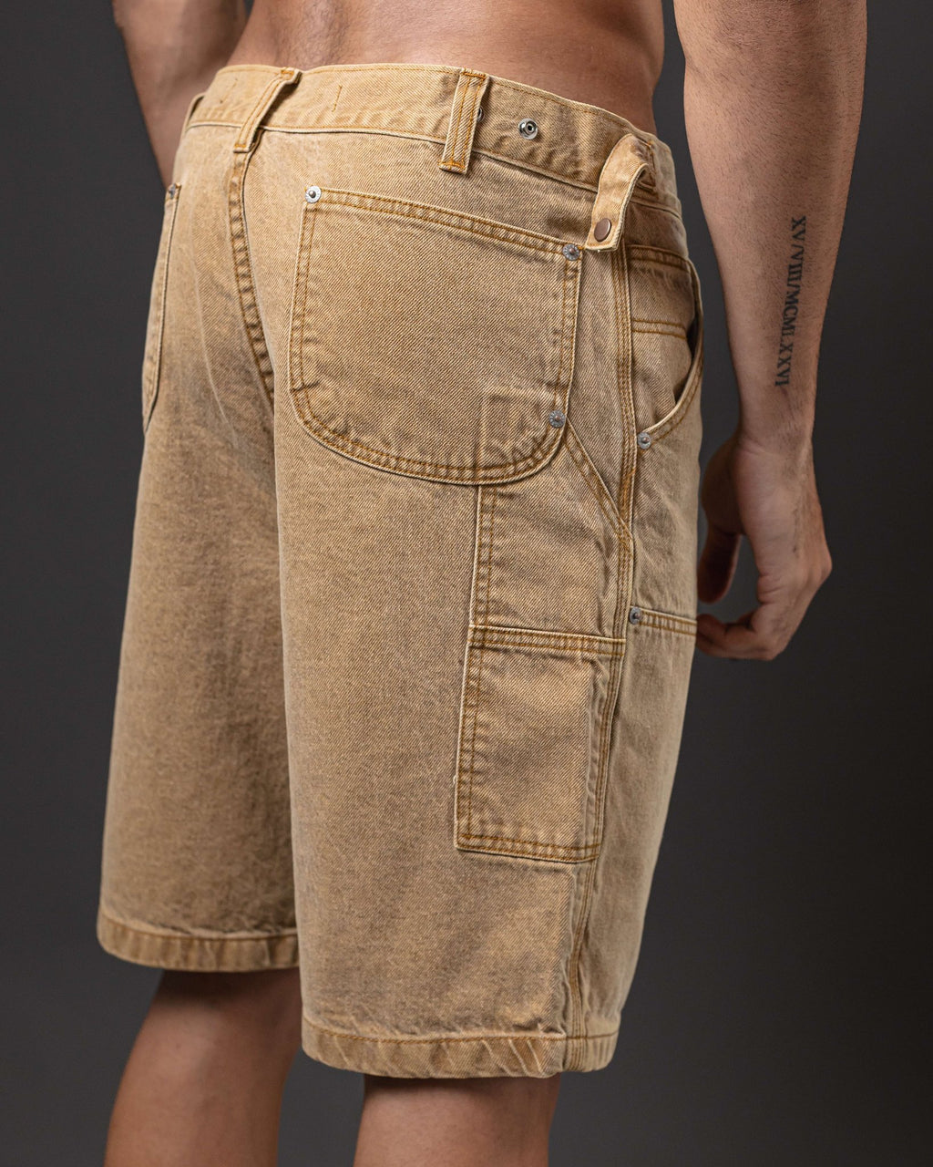 BERM. OTTO CARPENTER VINTAGE PEACH
