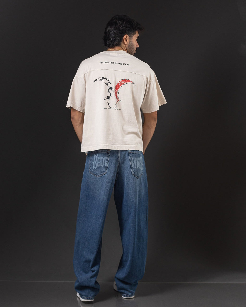 OVERSIZE REDENTOR F1