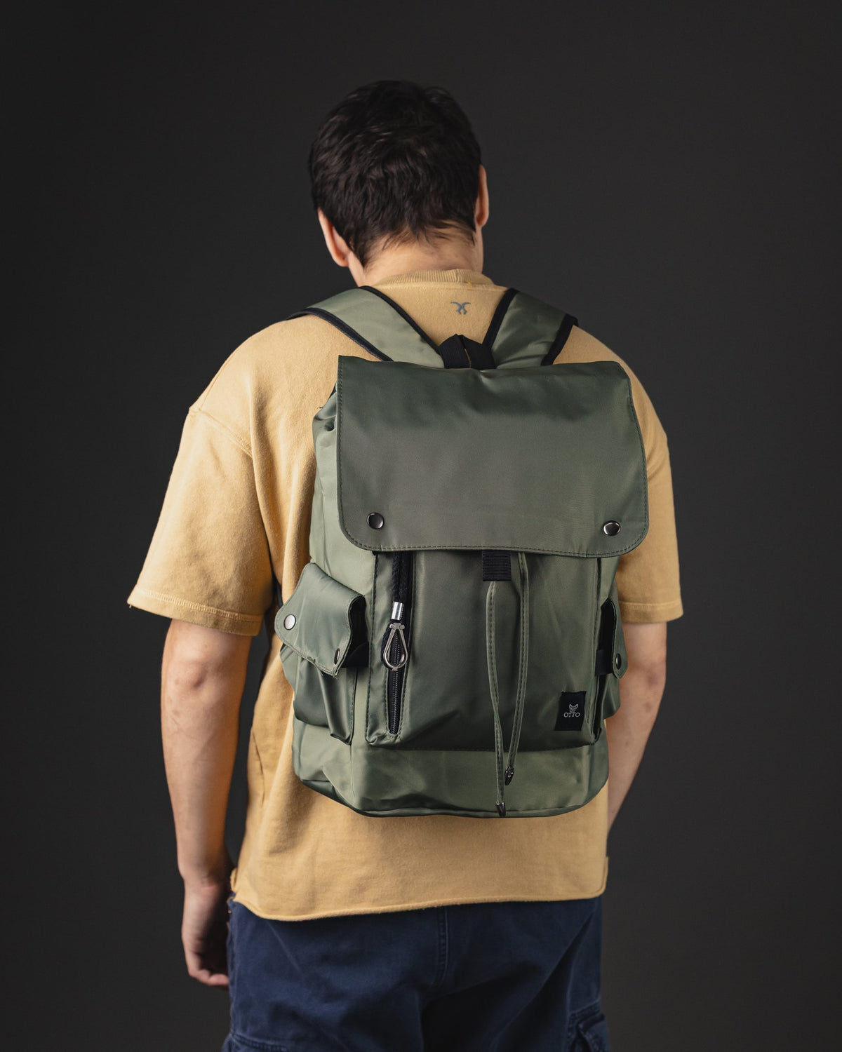 MOCHILA OTTO EN NYLON  ENGOMADO KB MILITAR