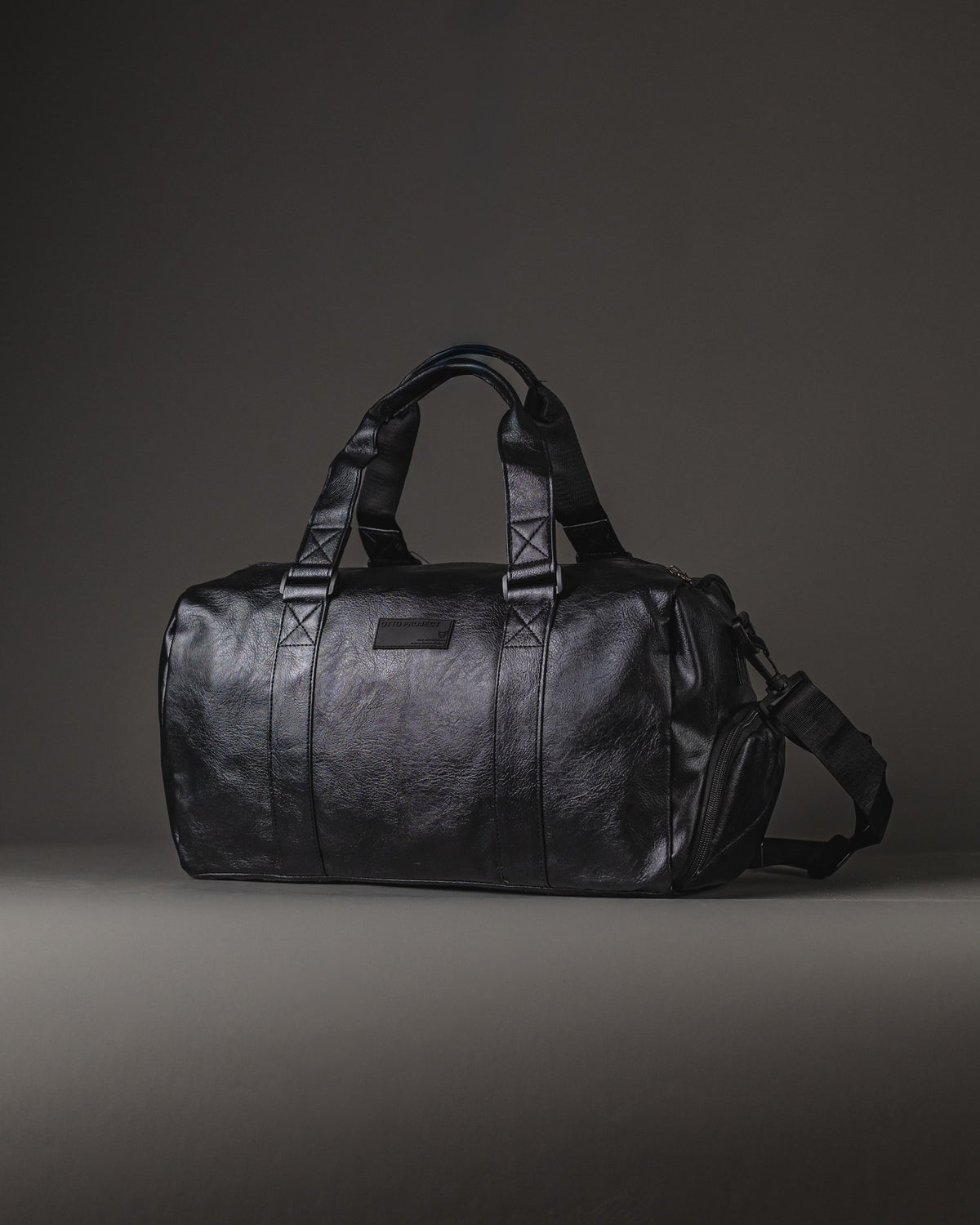 BOLSO OTTO DE HOMBRE VIAJERO PU NEGRO
