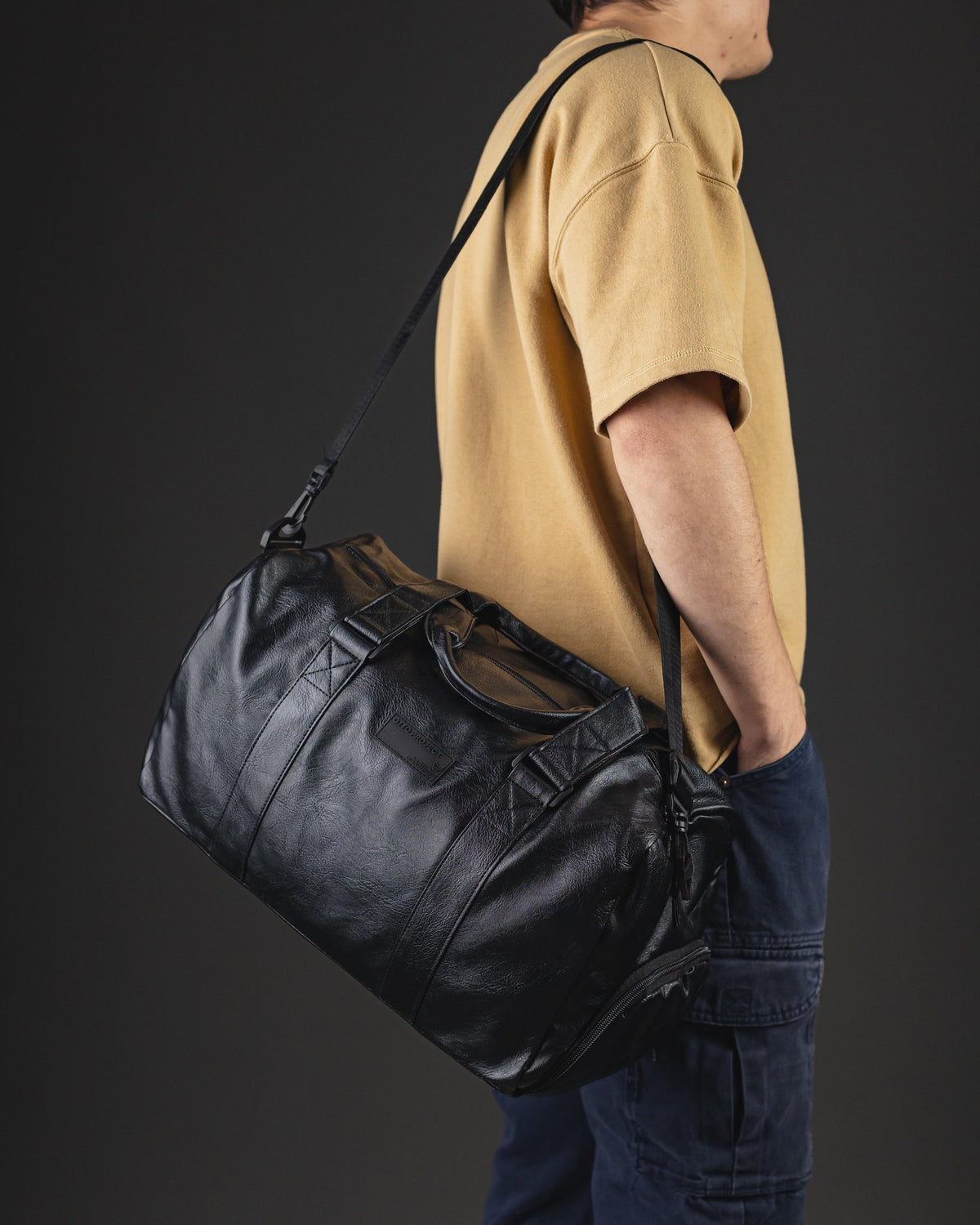 BOLSO OTTO DE HOMBRE VIAJERO PU NEGRO
