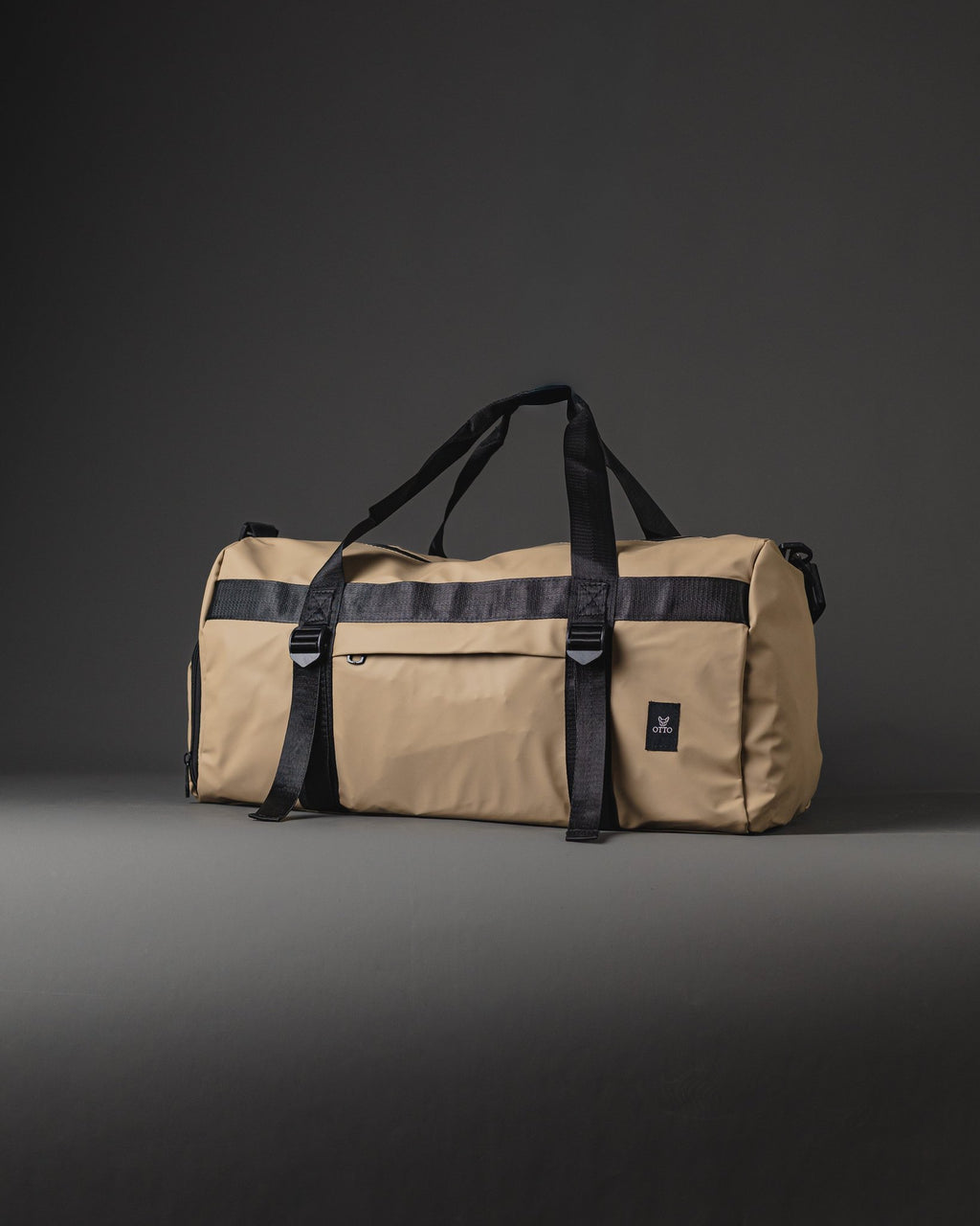 OTTO BOLSO DE HOMBRE DEPORTIVO EN NYLON ENGOMADO MARRON