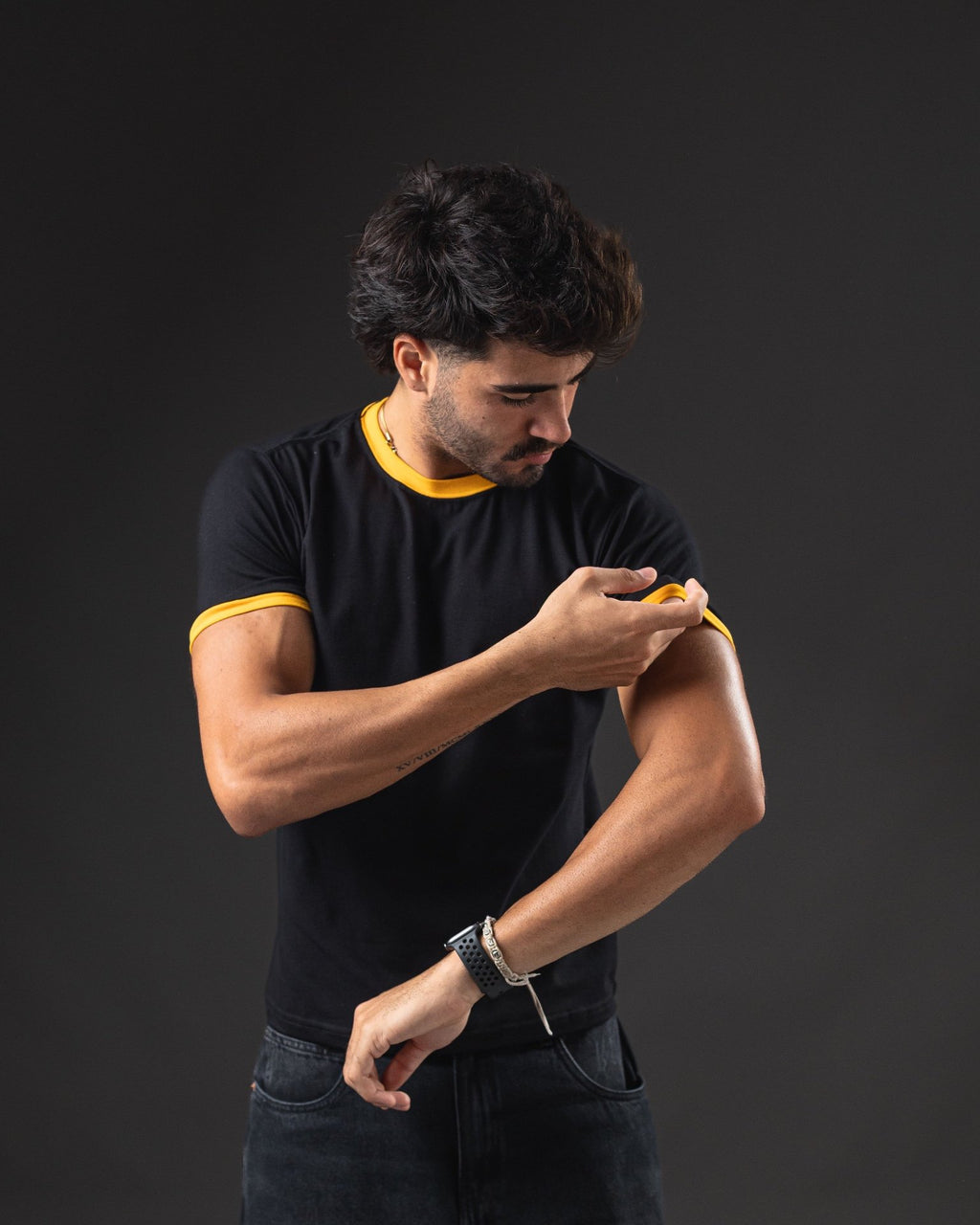 BABY TEE BASIC BLACK/YELLOW