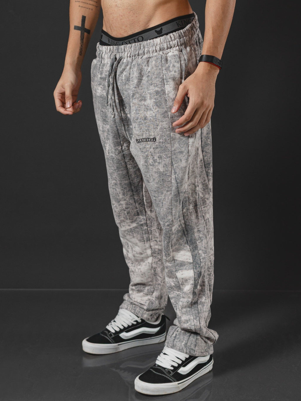PANTALON REDENTOR DESTEÑIDO BASIC