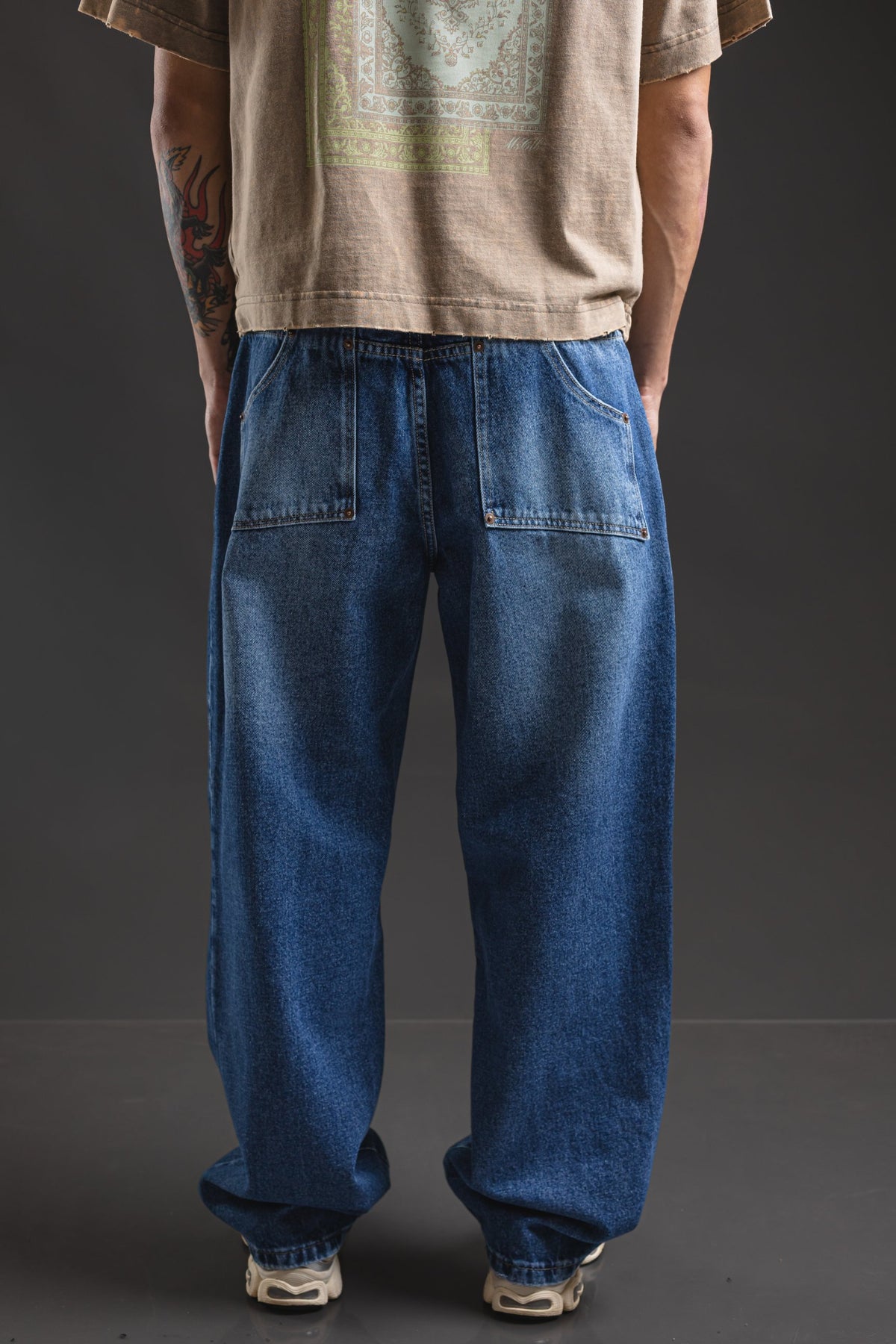Pantalón Baggy Chopp Blue Ginza, vista de espalda