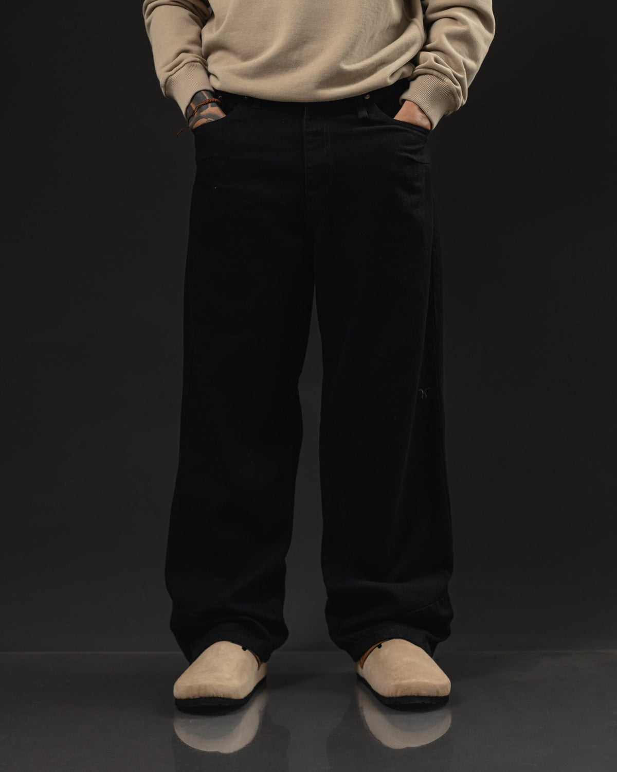 Pantalón Baggy Negro Oscuro - foto 4