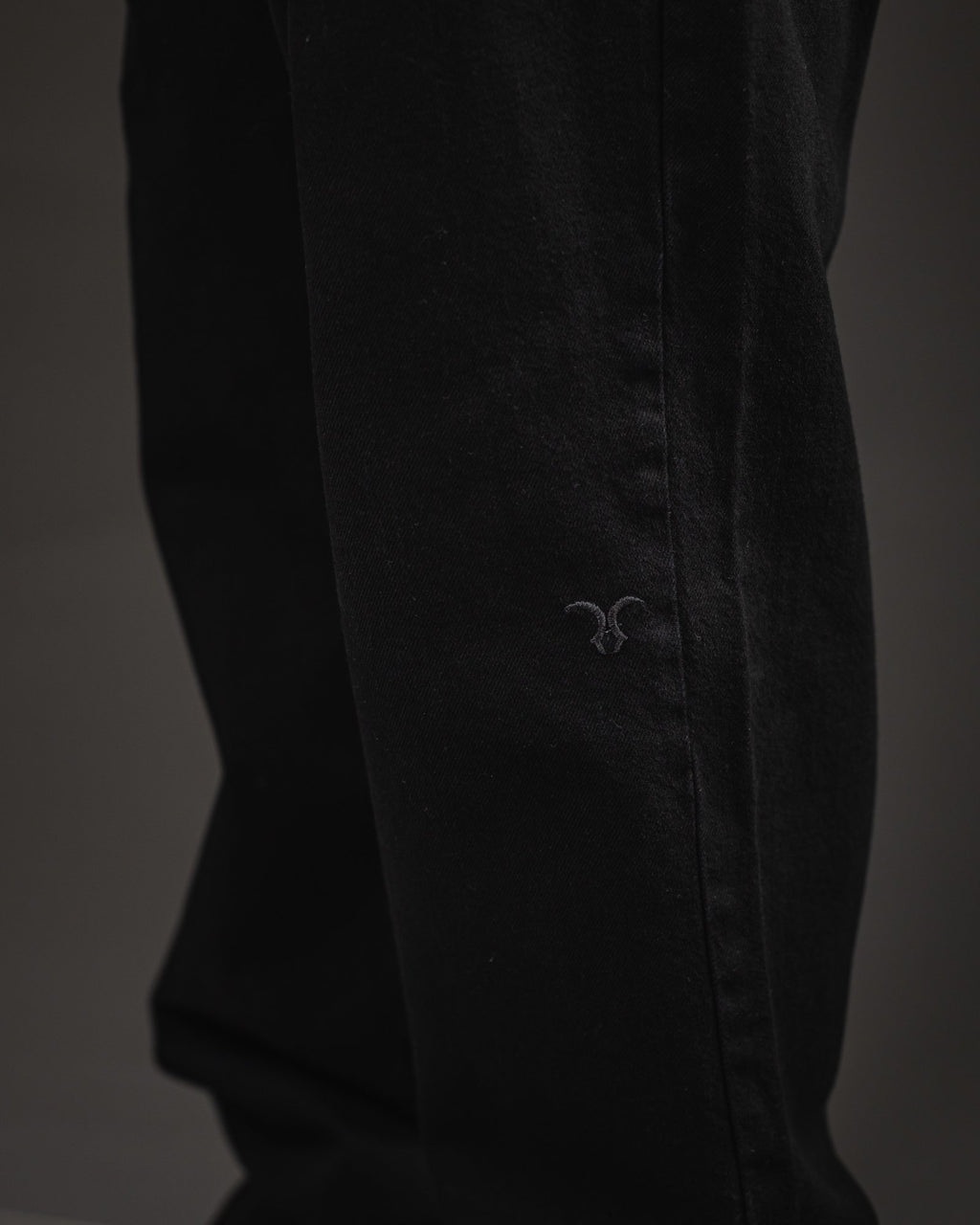 Pantalón Baggy Negro Oscuro - foto 8
