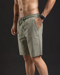 Short Cotton Elementary verde salvia – vista frontal en primer plano